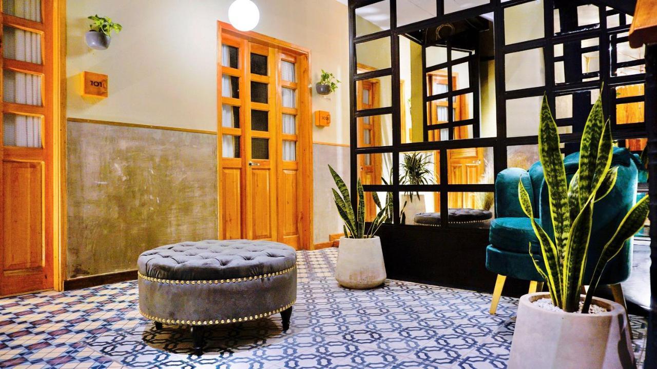 103 Aparta Studio Boutique En Mansion Siglo Xix Bogota